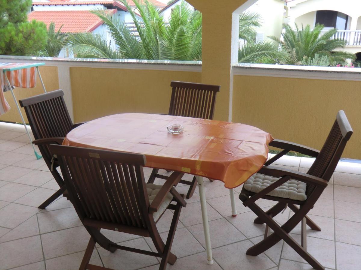 Ferien Haus Evita Auf Insel Vir - Wohnung I 外观 照片